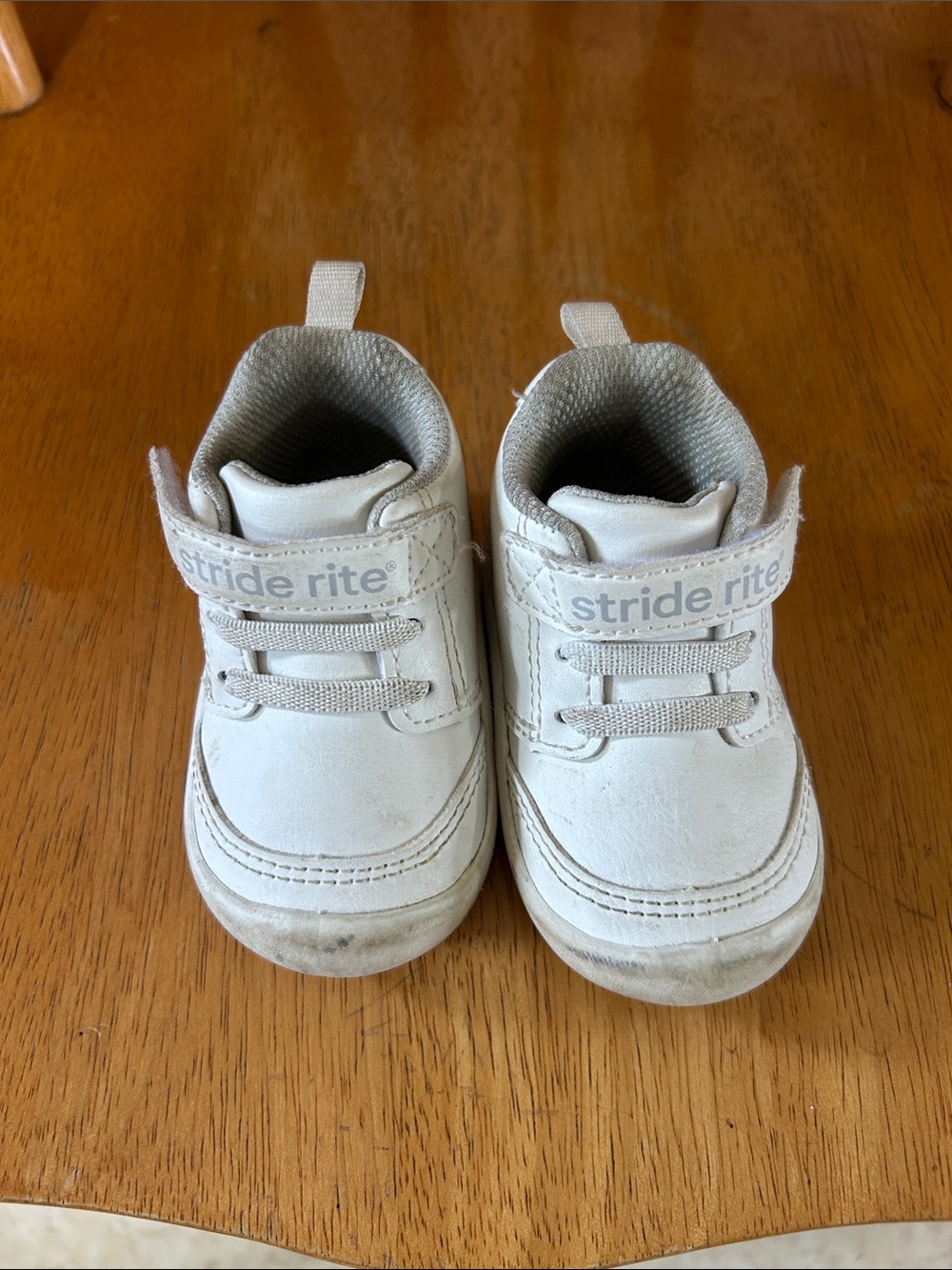 Stride Rite Cream/White Toddler Hook-and-Loop Sneakers